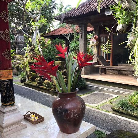 Arsa Wayan Guest House 클룽쿵 외부 사진
