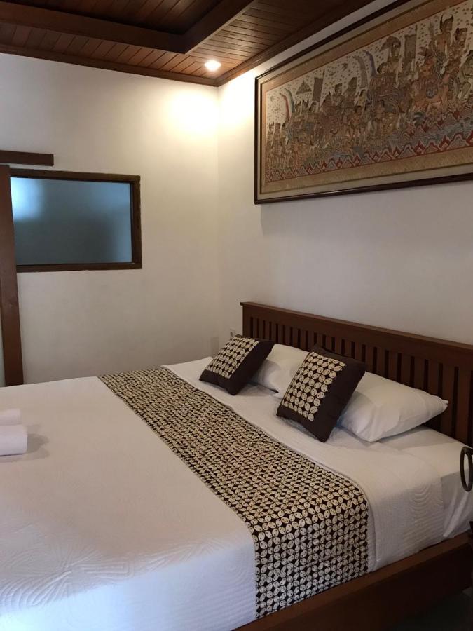 Arsa Wayan Guest House 클룽쿵 외부 사진
